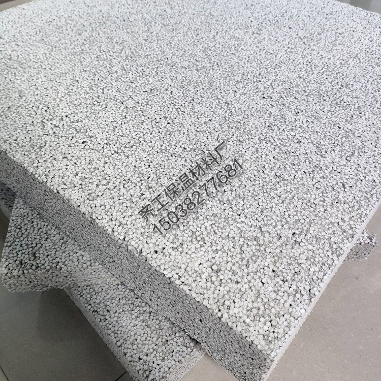 無機(jī)復(fù)合聚苯不燃保溫板有哪些特點(diǎn)？